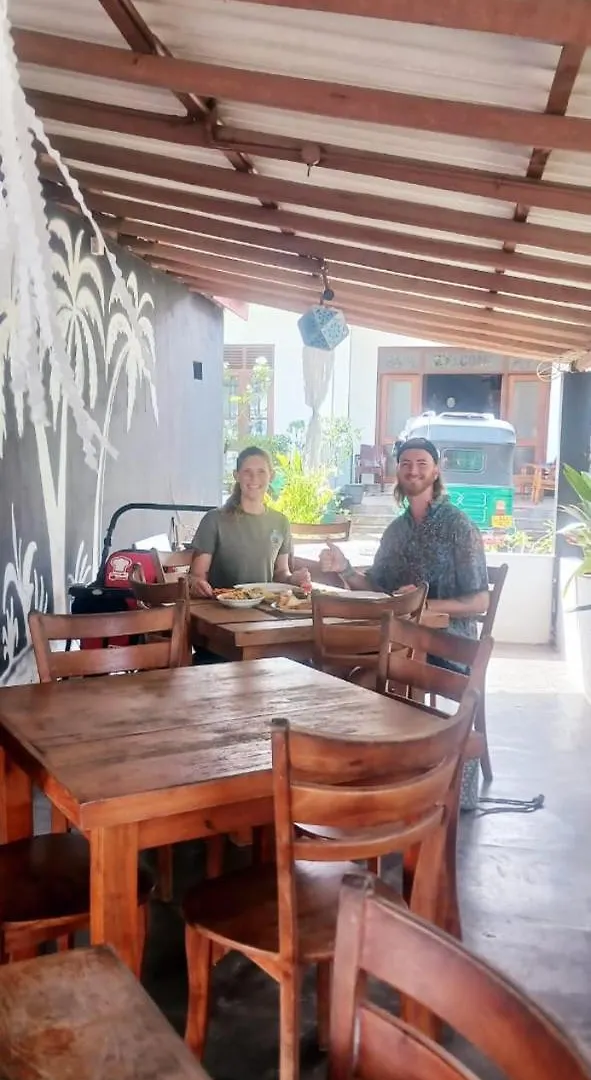 Negombo Royal Villa By Hotel Oviniru Sri Lanka
